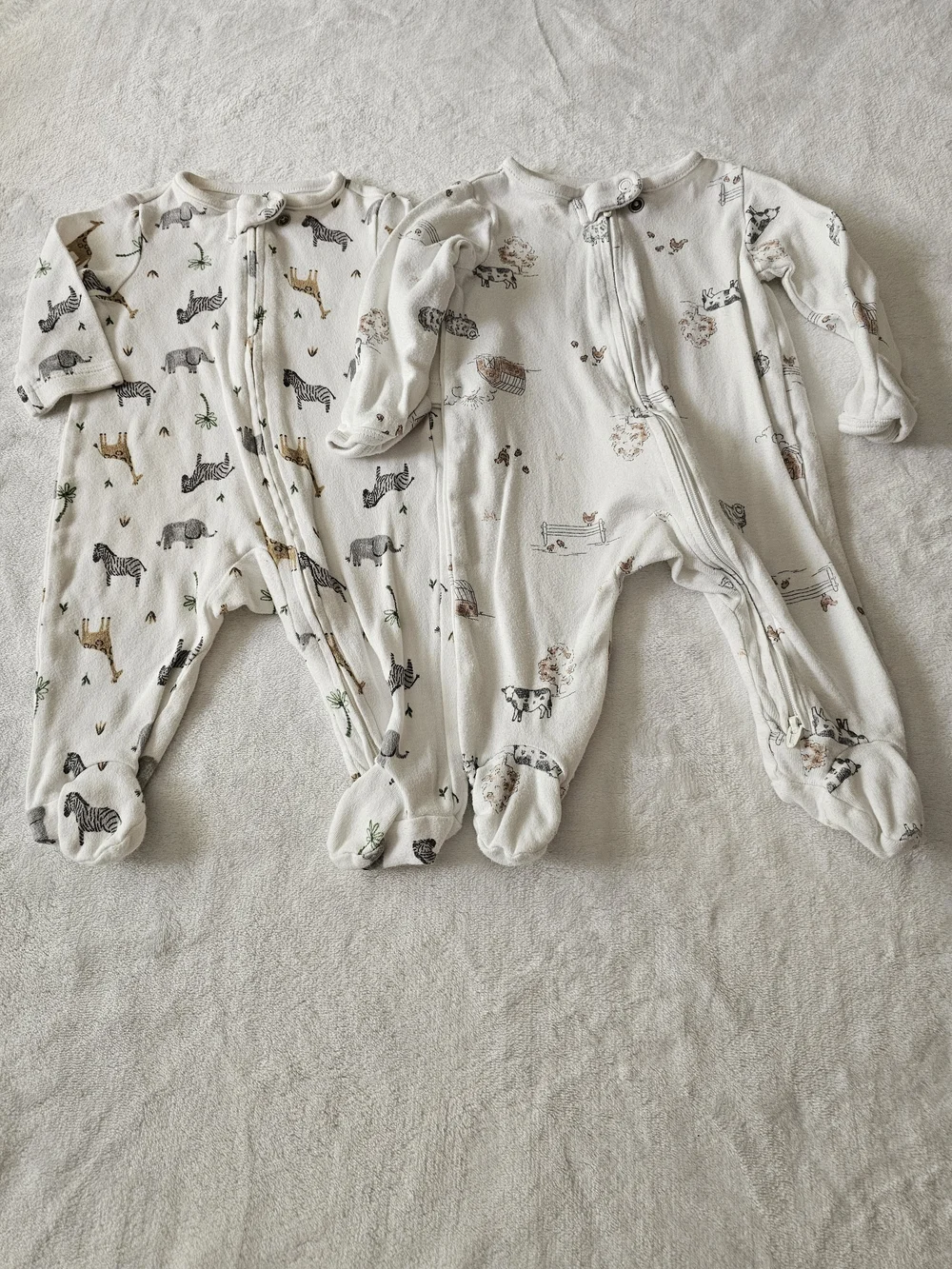 Carter’s Baby Footed Sleeper Pajama Bundle Safari Farm Animal Print 3M